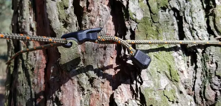 Kiinnitysnarut Bushmen Tarp Tensioner 6 kpl / pkt - Laavukankaat tarpit ja louteet - BUULTEBLK - 1