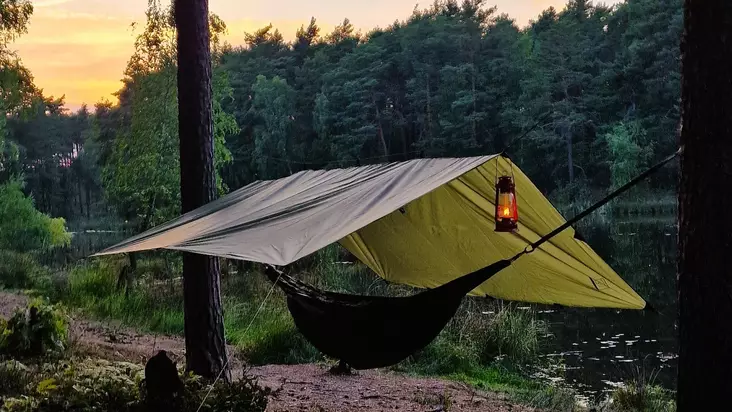 Bushmen Easy Tarp laavukangas 3x3 metriä, vihreä - Laavukankaat tarpit ja louteet - BUEATARP3x3gr - 1