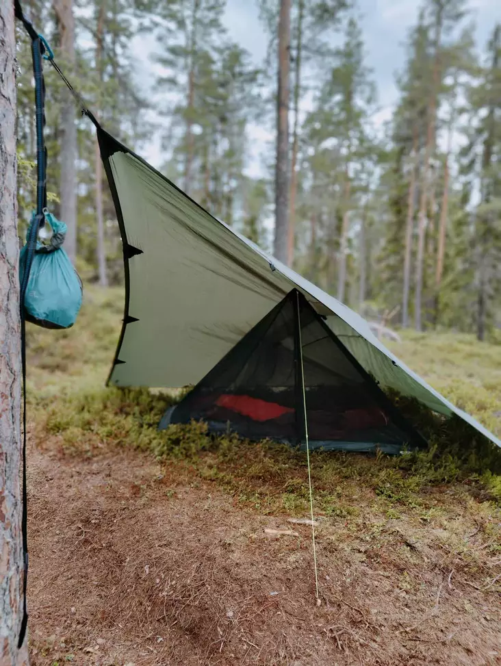 Bushmen Thermo Tarp laavukangas 3 X 3 metriä, oliivinvihreä / hopea - Laavukankaat tarpit ja louteet - BUTHTARP3X3OLV - 8